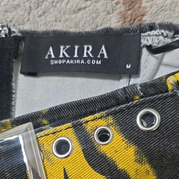 AKIRA Black and Yellow Crop Top with Silver Buckle - Picture 2 of 7